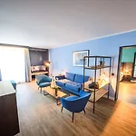 By Ihg Λίμπεκ