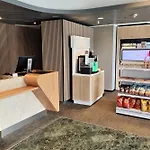 By Ihg 호텔 4*