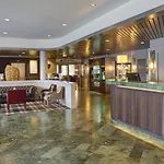 By Ihg
