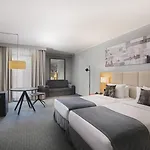 By Ihg 호텔