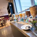 Ξενοδοχείο By Ihg Λίμπεκ