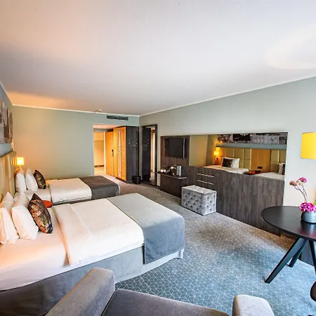Lübeck, An Ihg Lübeck