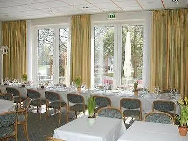 Hotel Lübeck, An Ihg Lubeca