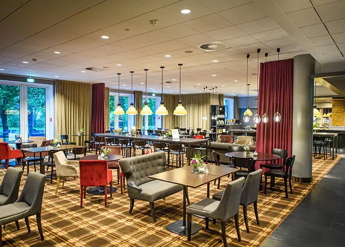 Hotel Lübeck, An Ihg 4*