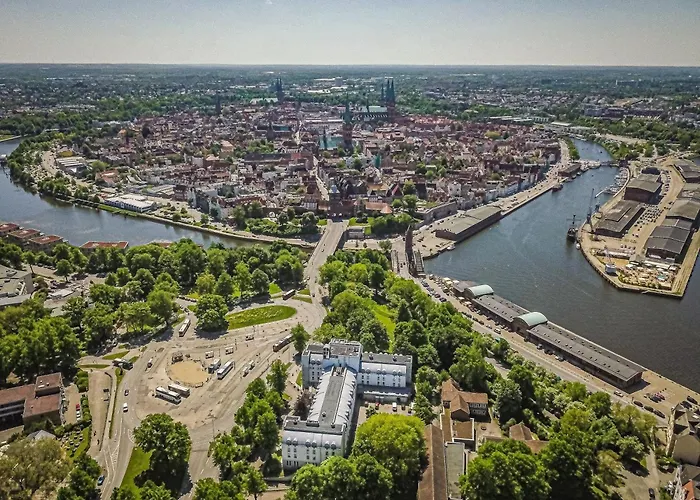Lübeck, An Ihg Hotel