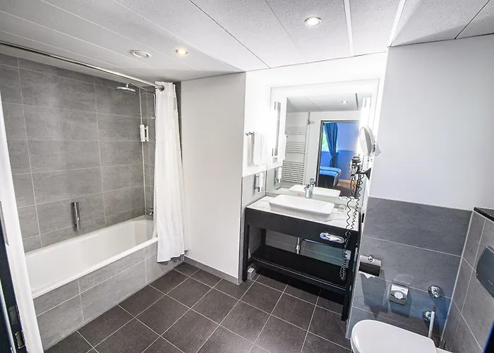 Lübeck, An Ihg Hotel Lubeca