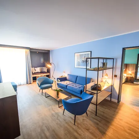 By Ihg ליבק